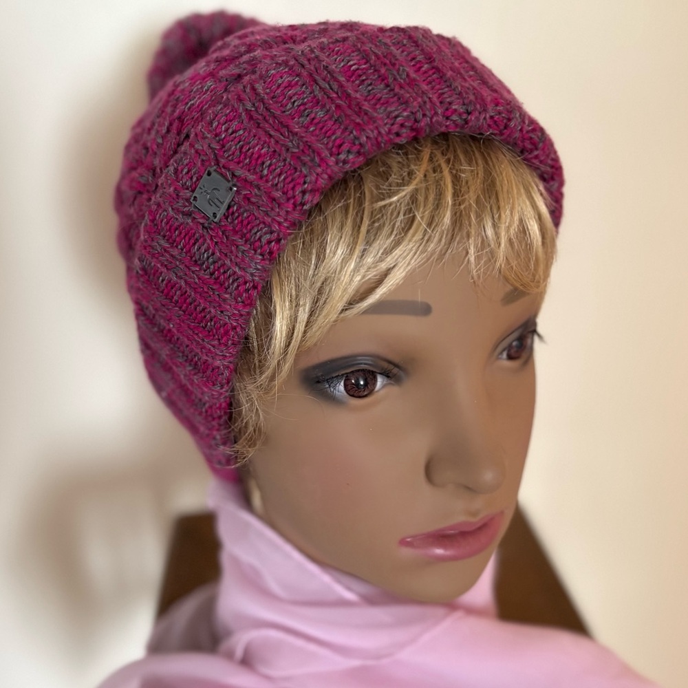 Smartwool Cable Knit Cuff Pompom Beanie OS
Winter Headwear Skiwear Activewear